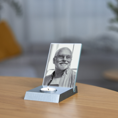 Zobraziť detaily pre Spomienkový svietnik Obrázok z Spomienkový svietnik